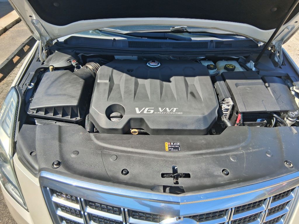 2013 Cadillac XTS Image 16