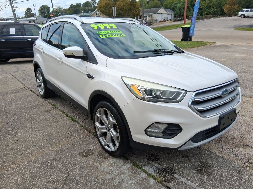 2017 Ford Escape Image 2