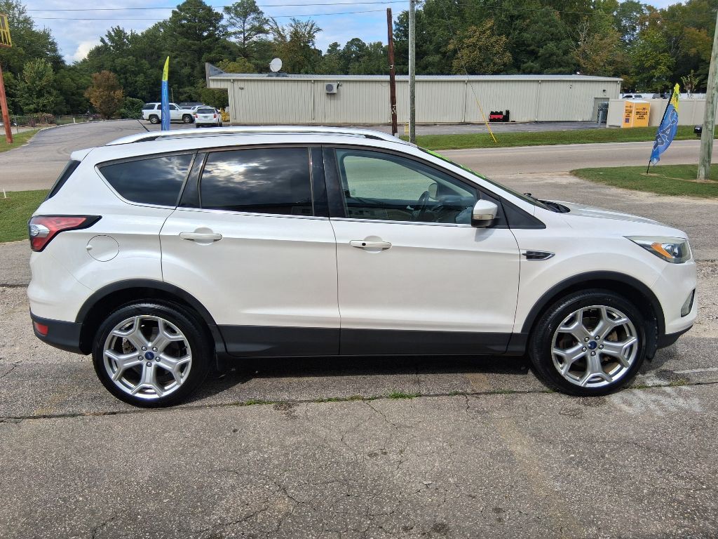 2017 Ford Escape Image 3