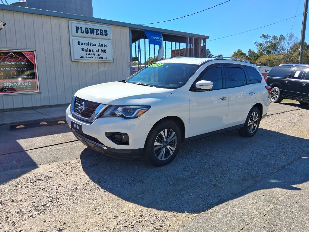 2017 Nissan Pathfinder Image 4