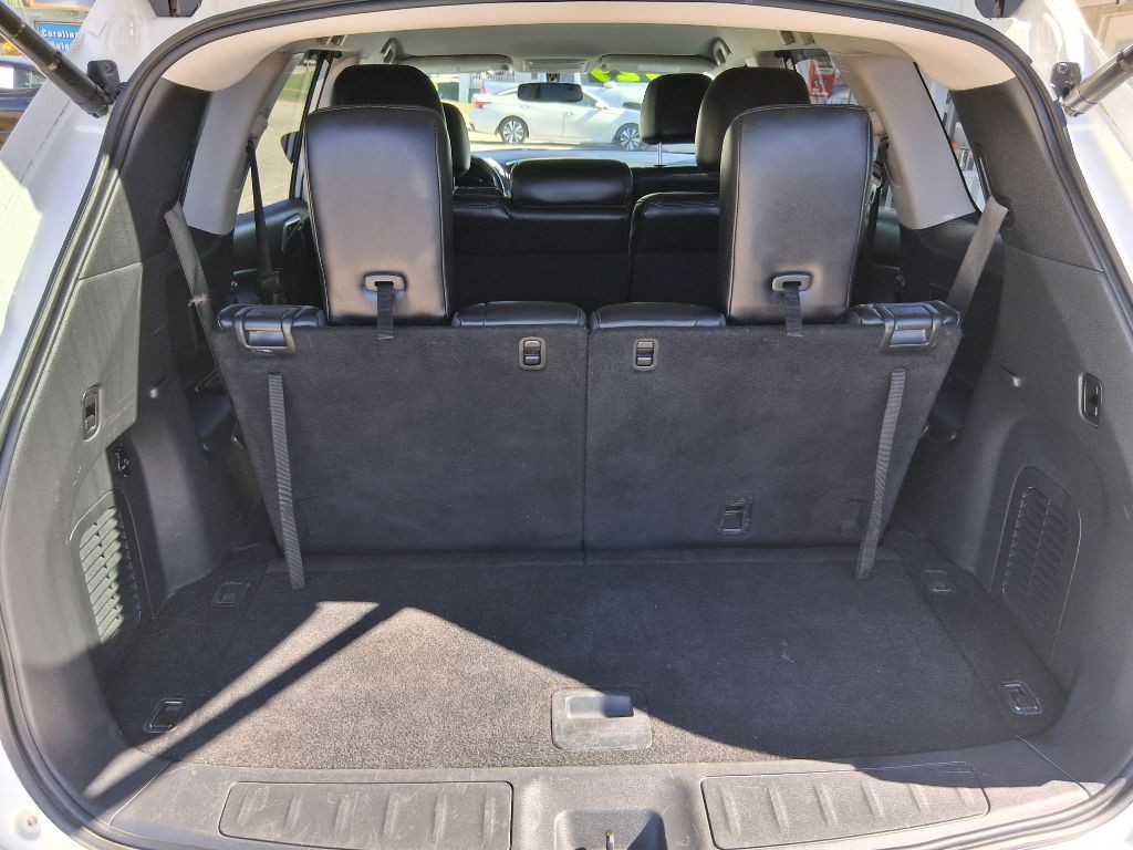 2017 Nissan Pathfinder Image 10