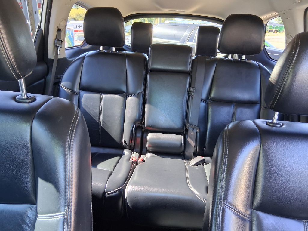 2017 Nissan Pathfinder Image 16