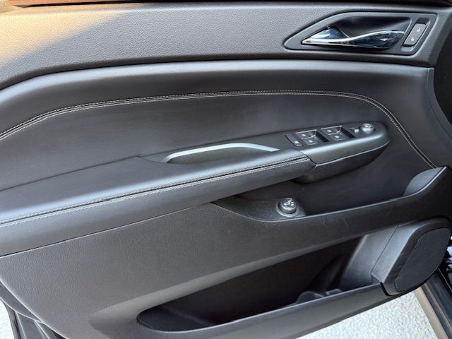 2012 Cadillac SRX Image 7