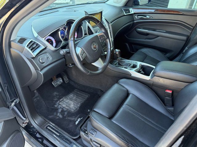 2012 Cadillac SRX Image 8