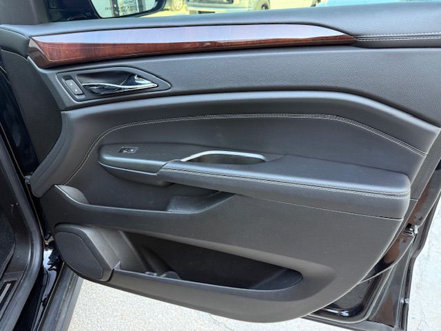 2012 Cadillac SRX Image 15