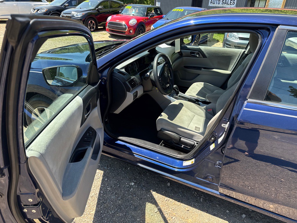 2013 Honda Accord Image 9