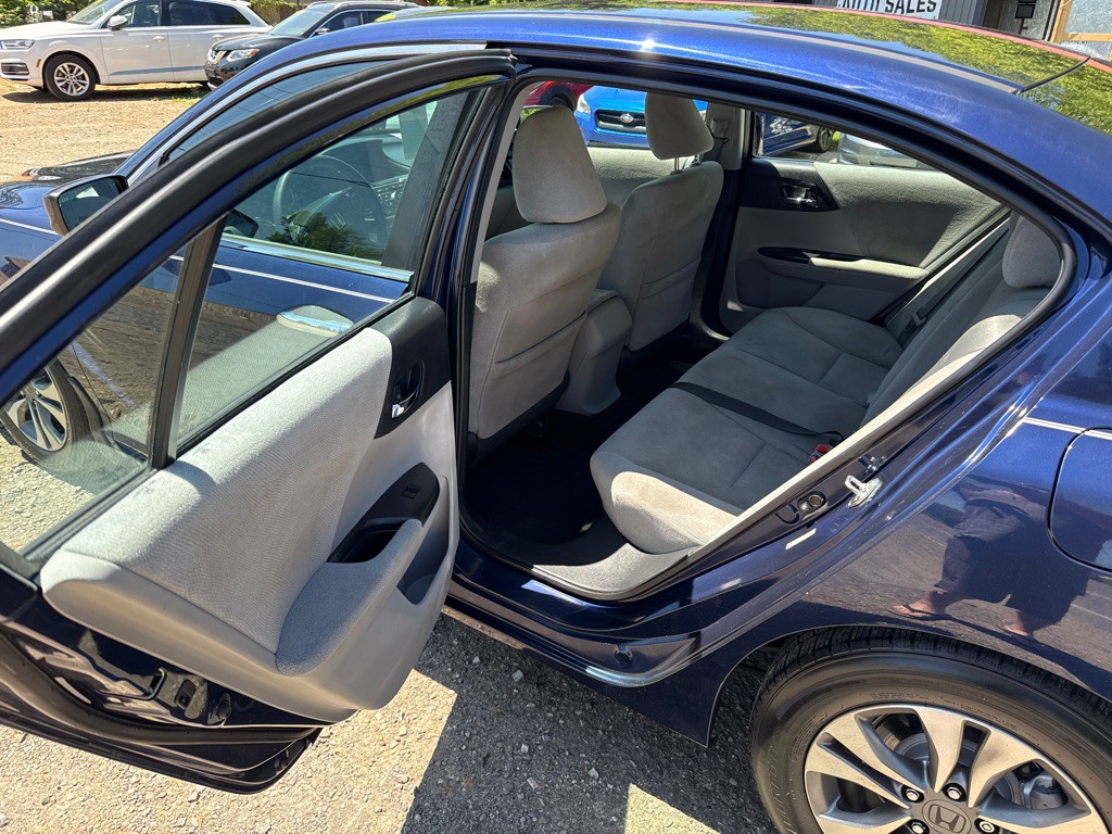 2013 Honda Accord Image 10