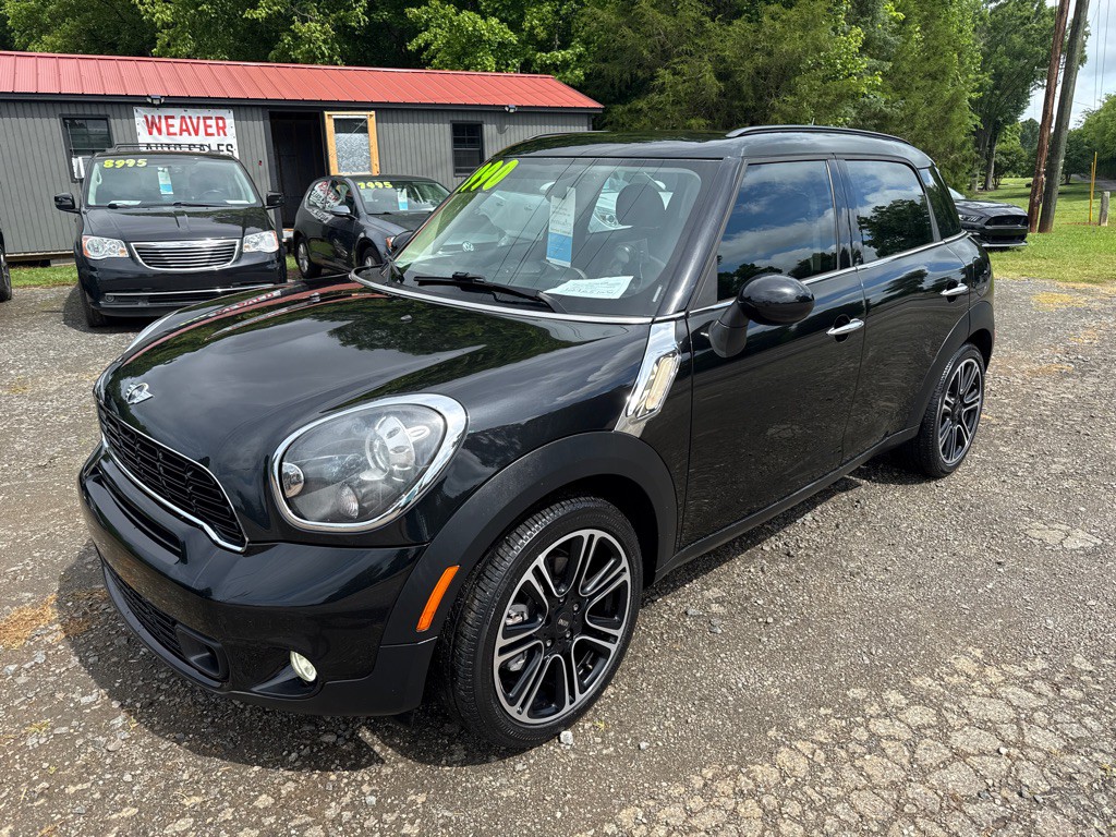 2012 MINI Countryman Image 2