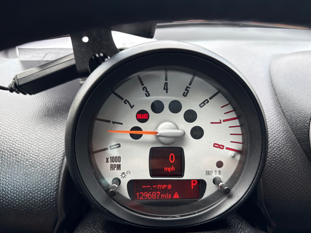 2012 MINI Countryman Image 15
