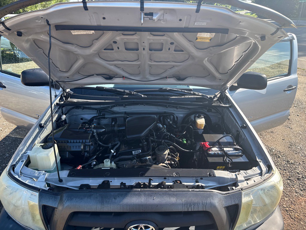 2005 Toyota Tacoma Image 12