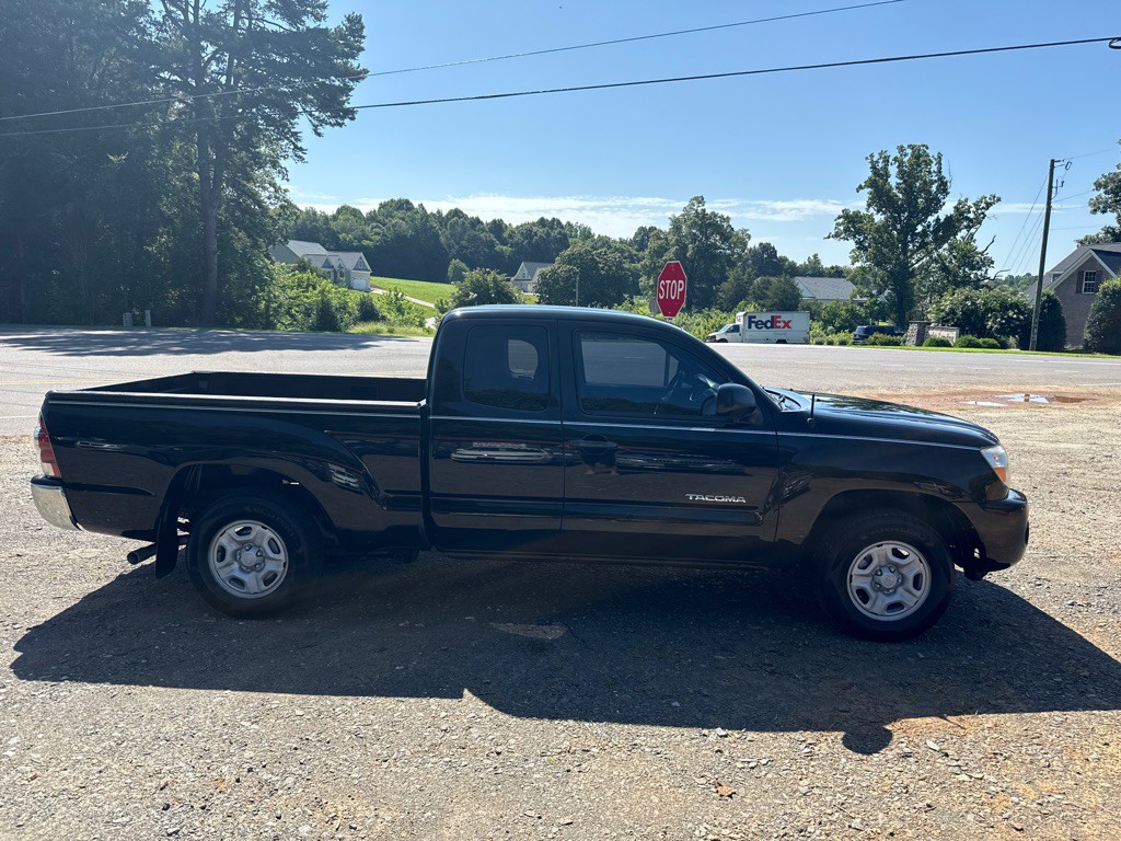 2011 Toyota Tacoma Image 5