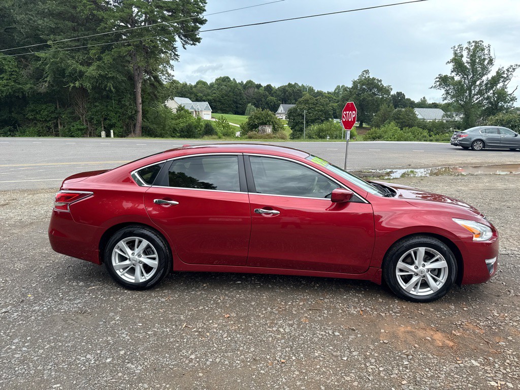 2015 Nissan Altima Image 5