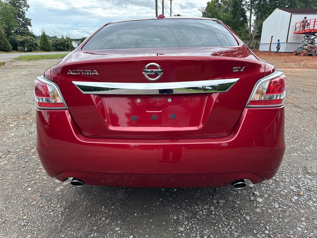 2015 Nissan Altima Image 7