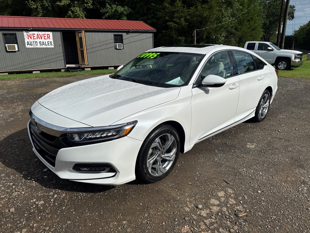 2019 Honda Accord Image 2