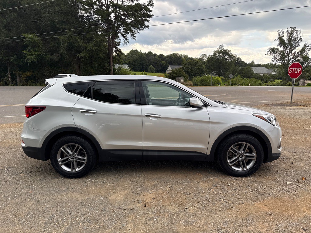 2017 Hyundai Santa Fe Sport Image 5