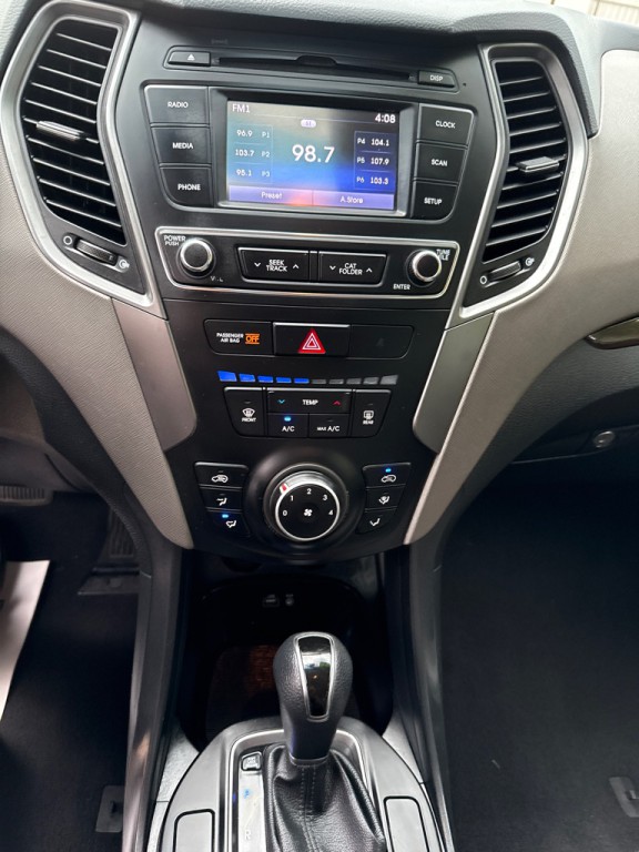 2017 Hyundai Santa Fe Sport Image 16