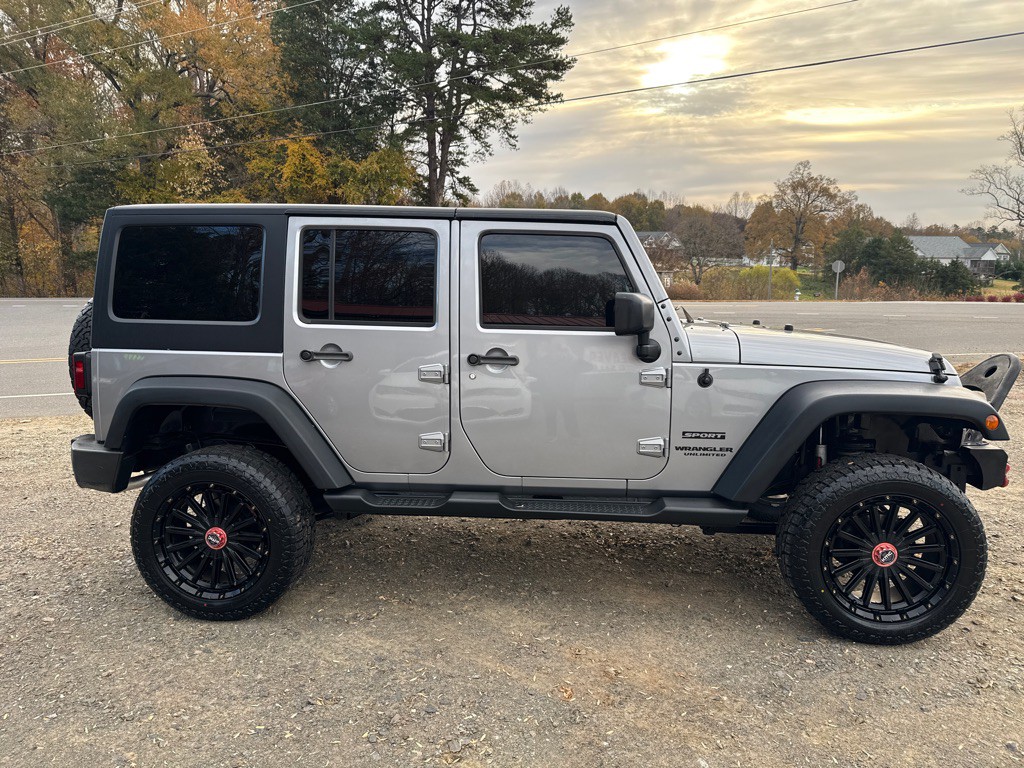 2015 Jeep Wrangler Unlimited Image 5