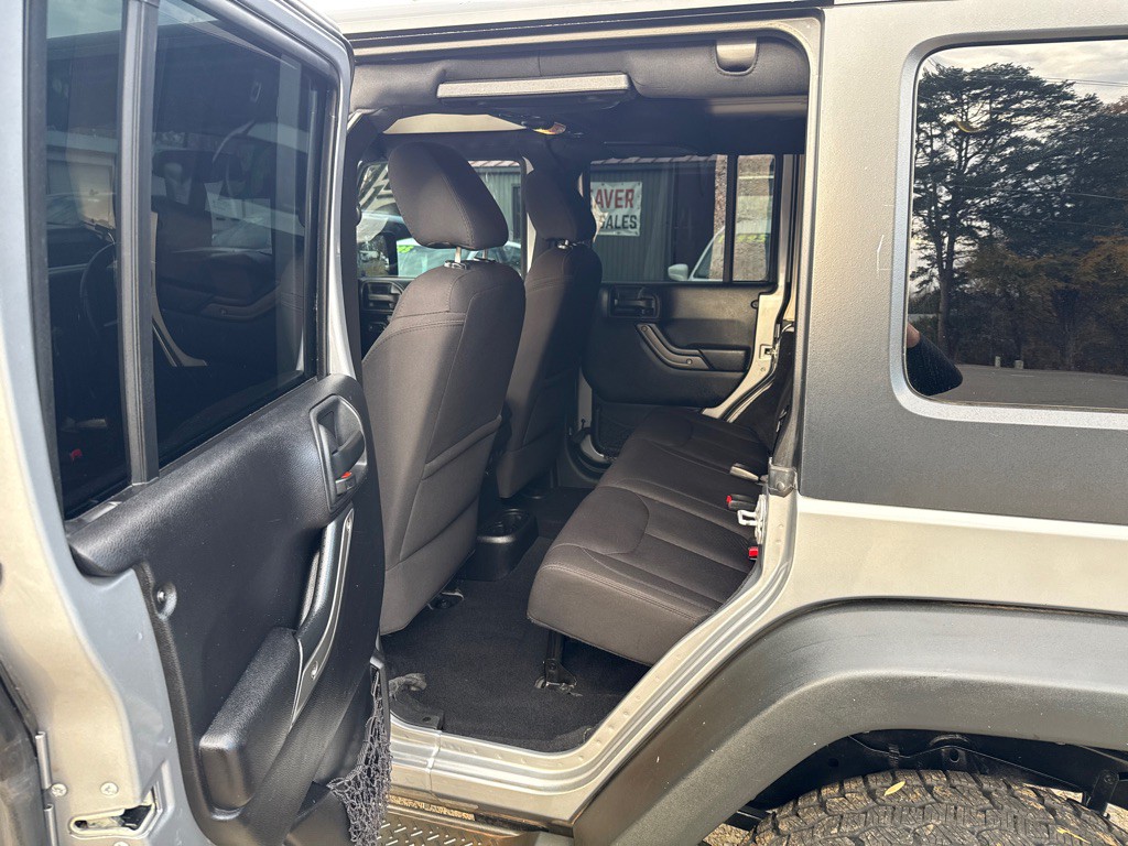 2015 Jeep Wrangler Unlimited Image 10
