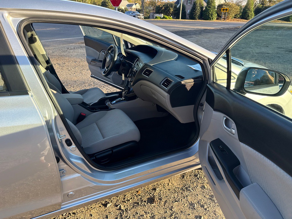2014 Honda Civic Image 13