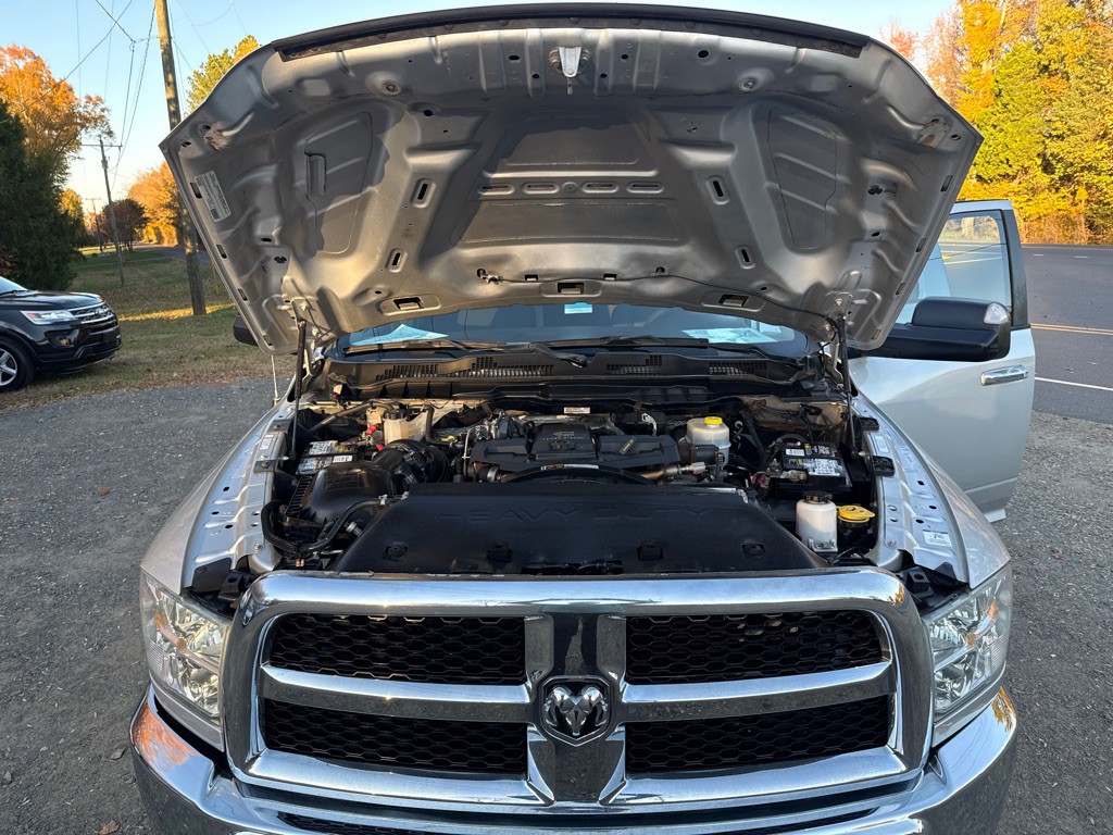 2016 RAM 2500 Image 15