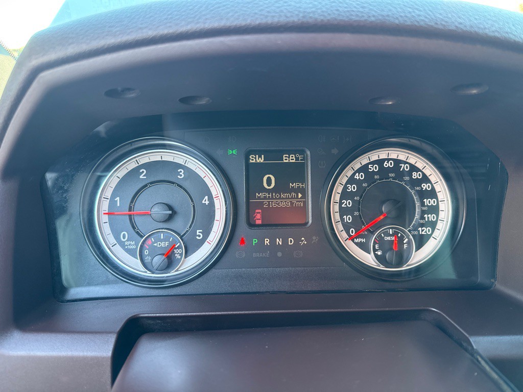 2016 RAM 2500 Image 17