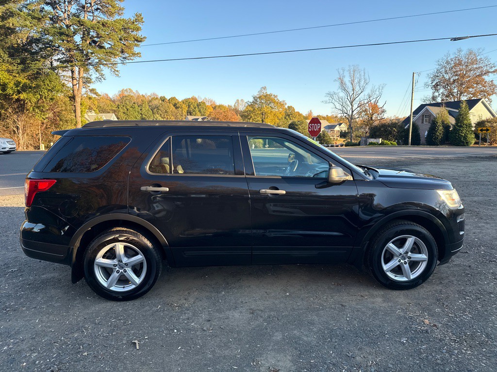 2018 Ford Explorer Image 5