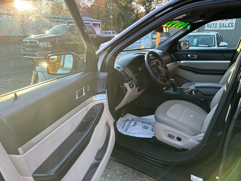 2018 Ford Explorer Image 10