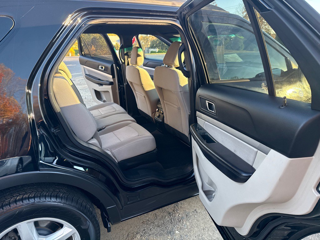 2018 Ford Explorer Image 13
