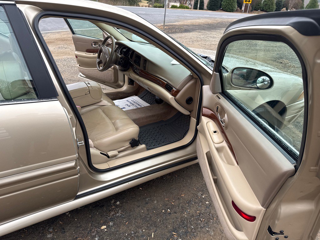 2005 Buick LeSabre Image 14