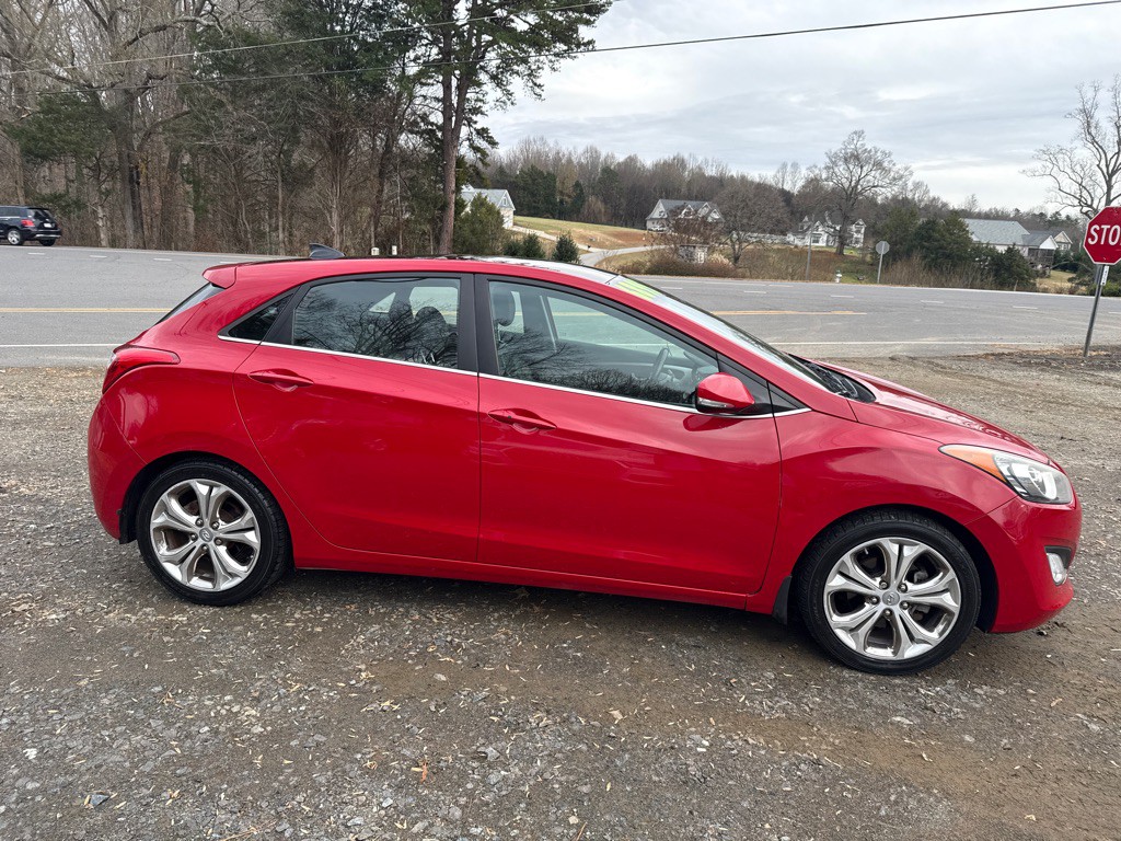 2013 Hyundai Elantra Image 5
