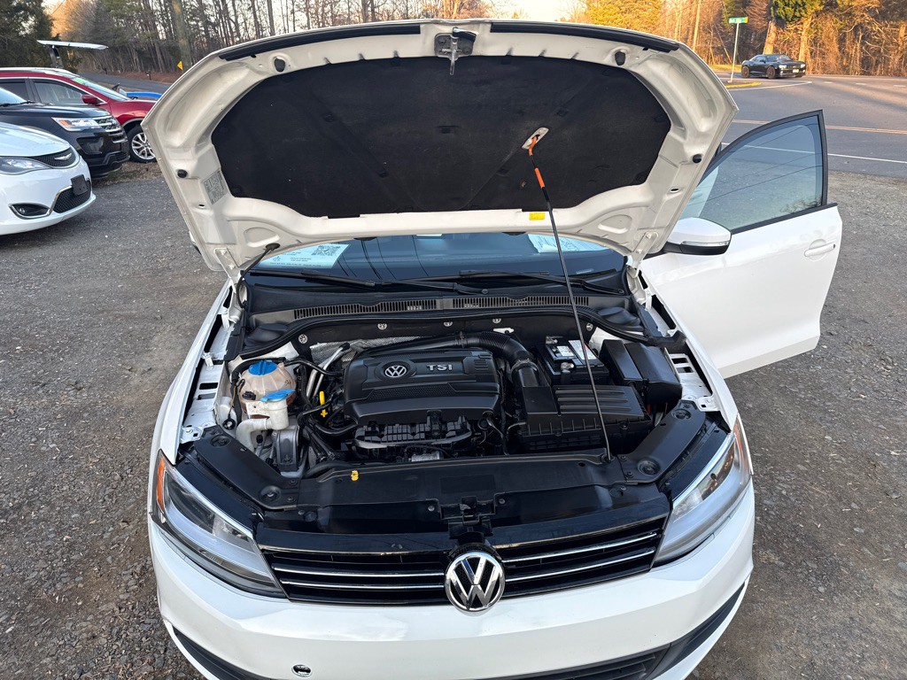 2014 Volkswagen Jetta Image 14