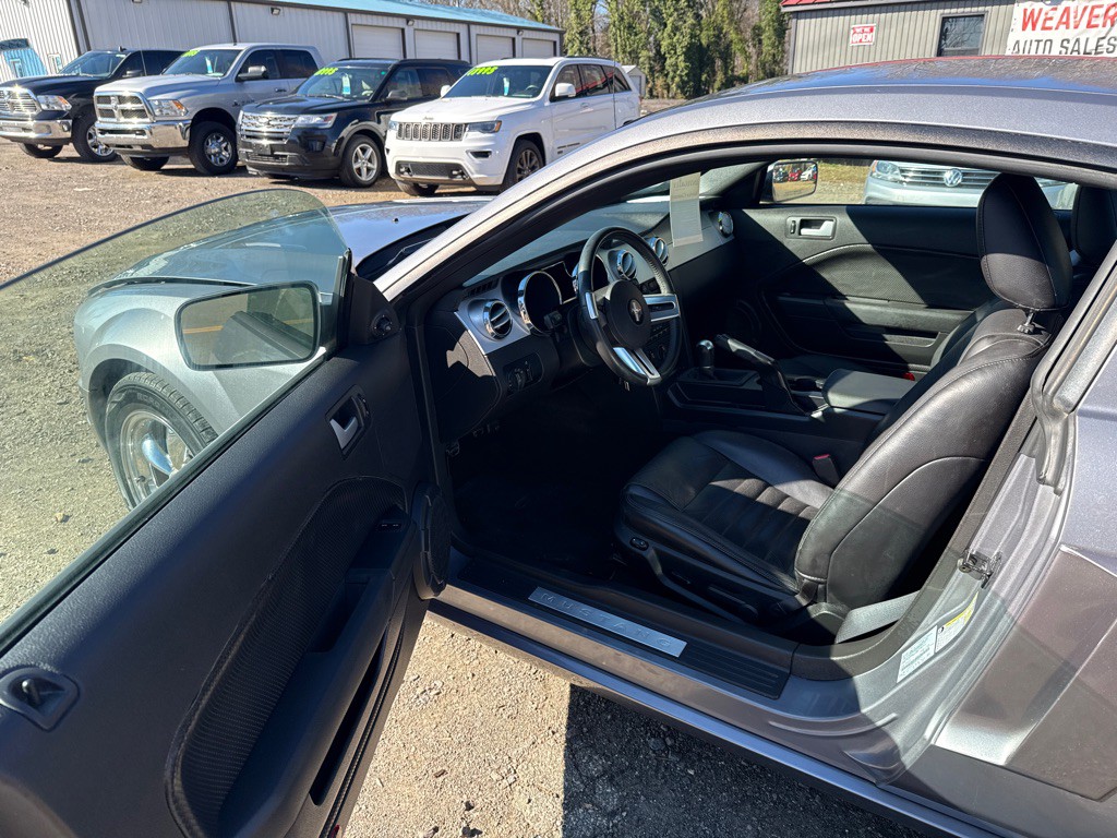 2006 Ford Mustang Image 9