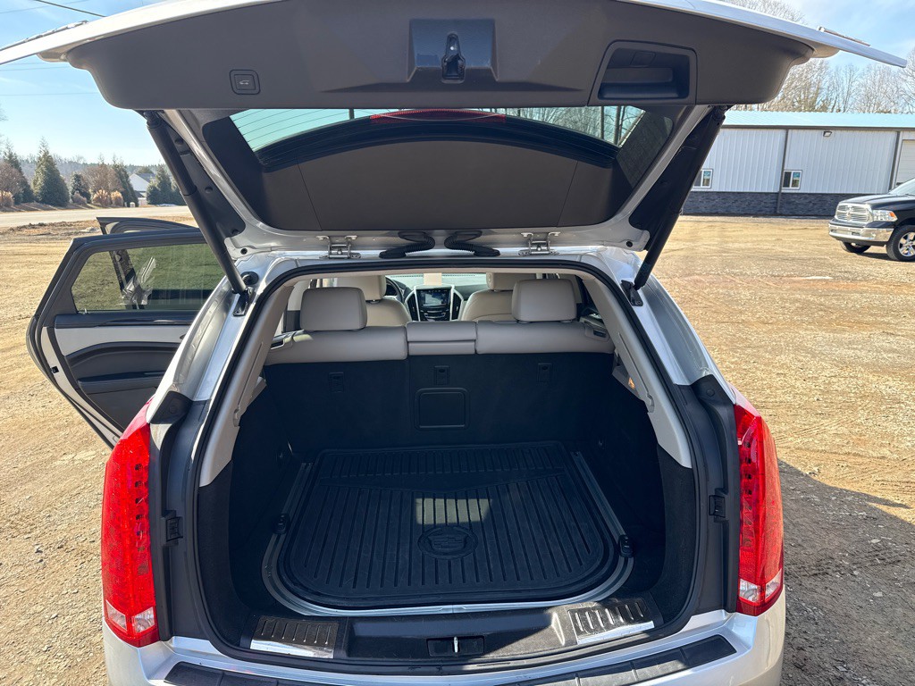 2016 Cadillac SRX Image 11