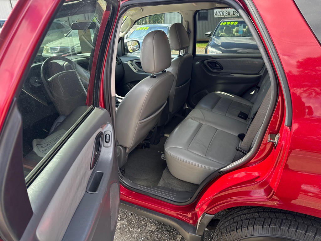 2006 Ford Escape Image 10