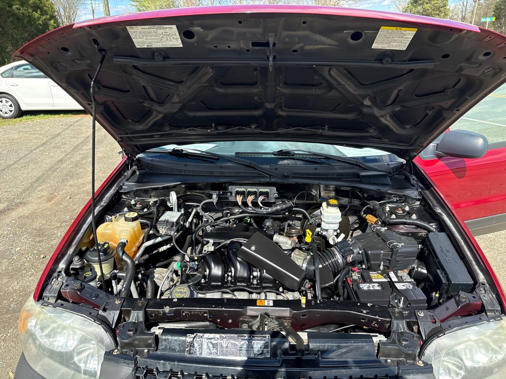 2006 Ford Escape Image 14