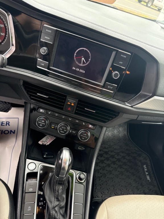 2019 Volkswagen Jetta Image 16