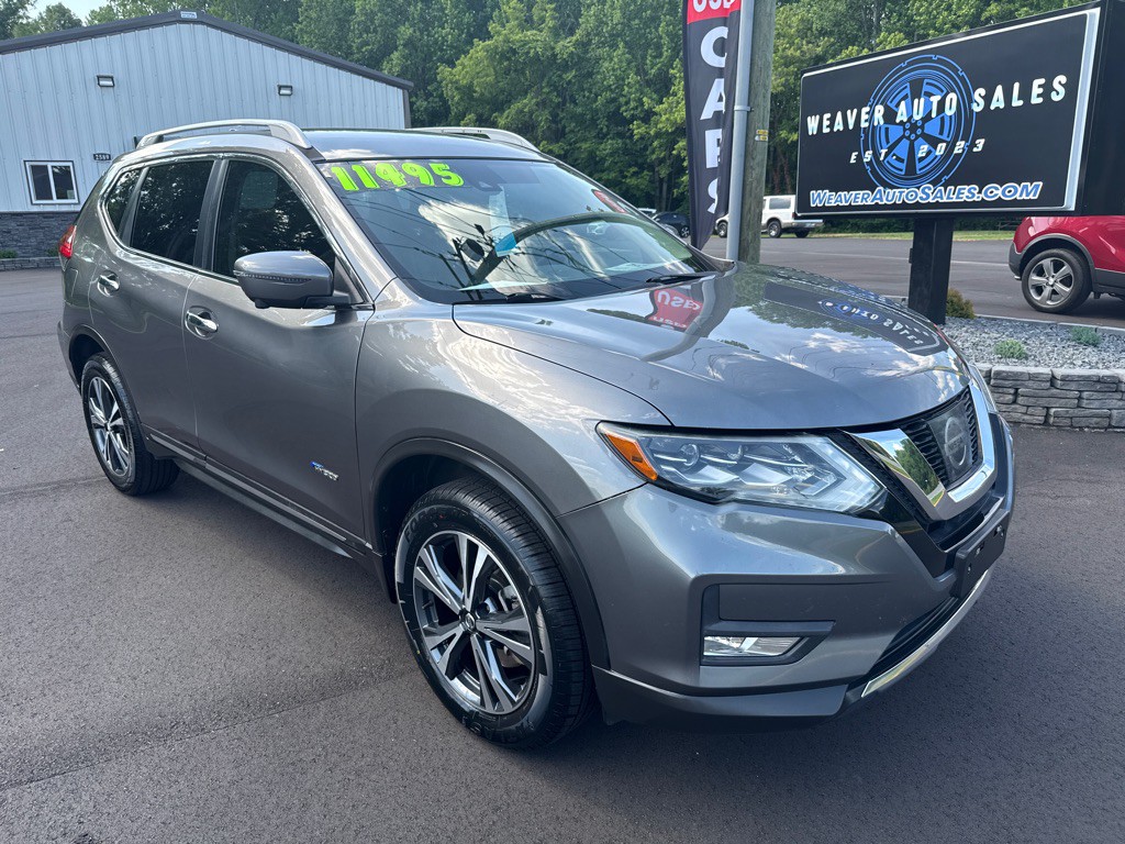 2017 Nissan Rogue Image 8