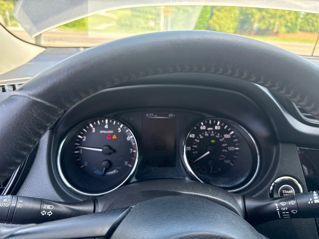 2017 Nissan Rogue Image 15