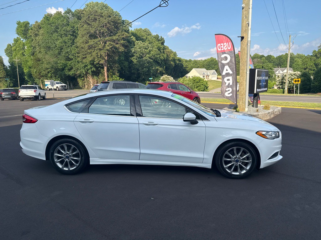 2017 Ford Fusion Image 7
