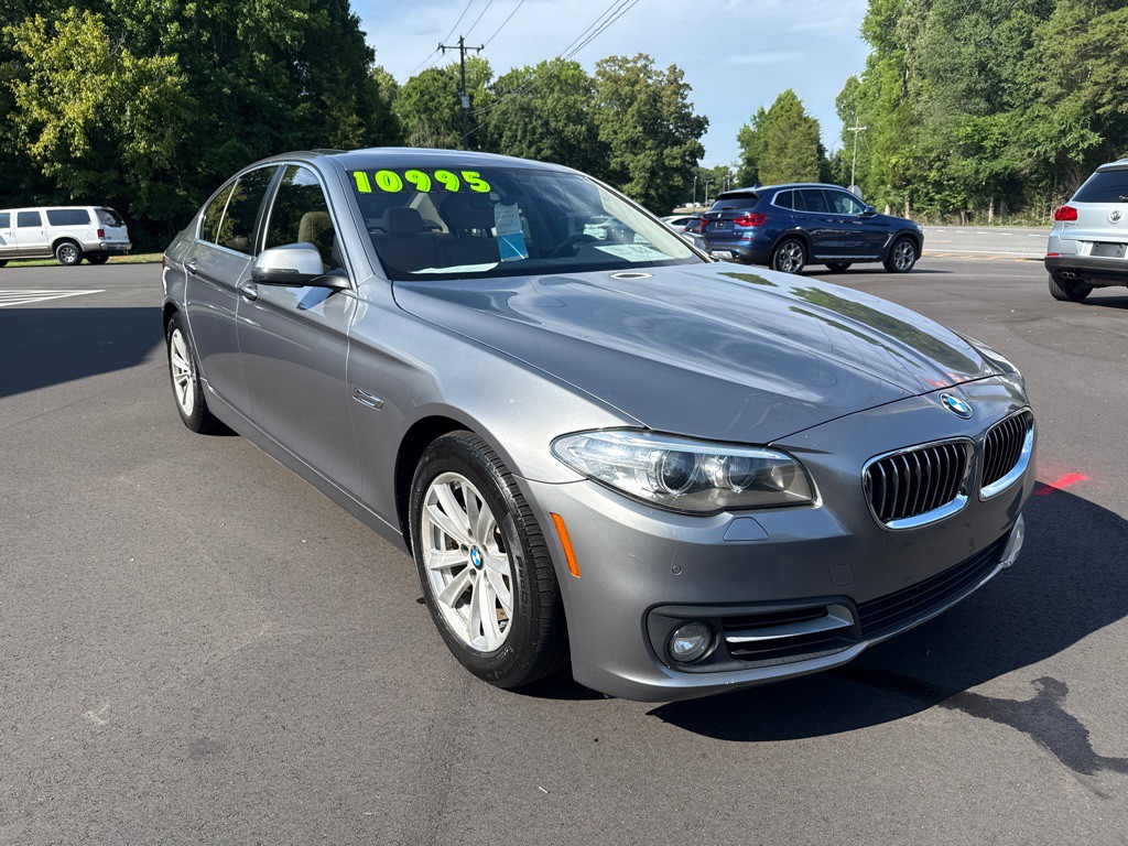 2016 BMW 5 Series Image 8