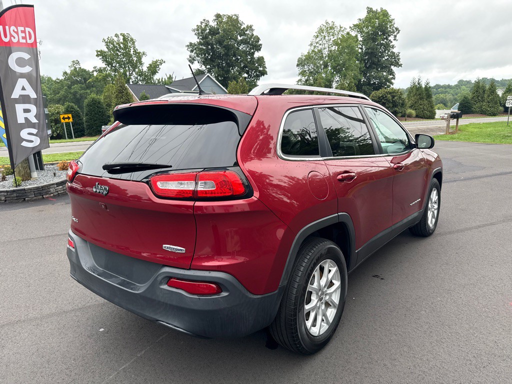 2015 Jeep Cherokee Image 8
