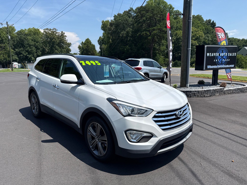 2013 Hyundai Santa Fe Image 2