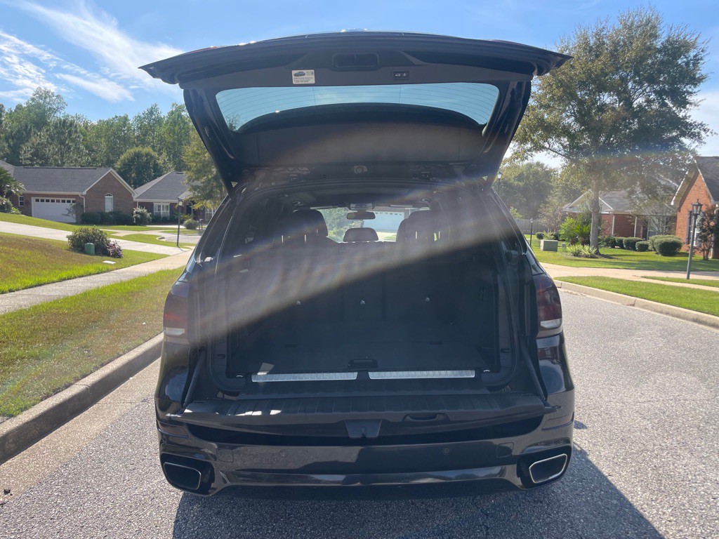 2017 BMW X5 Image 16