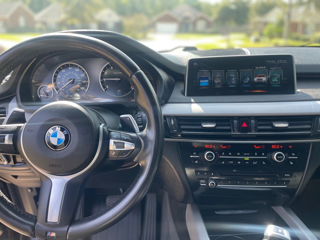 2017 BMW X5 Image 18