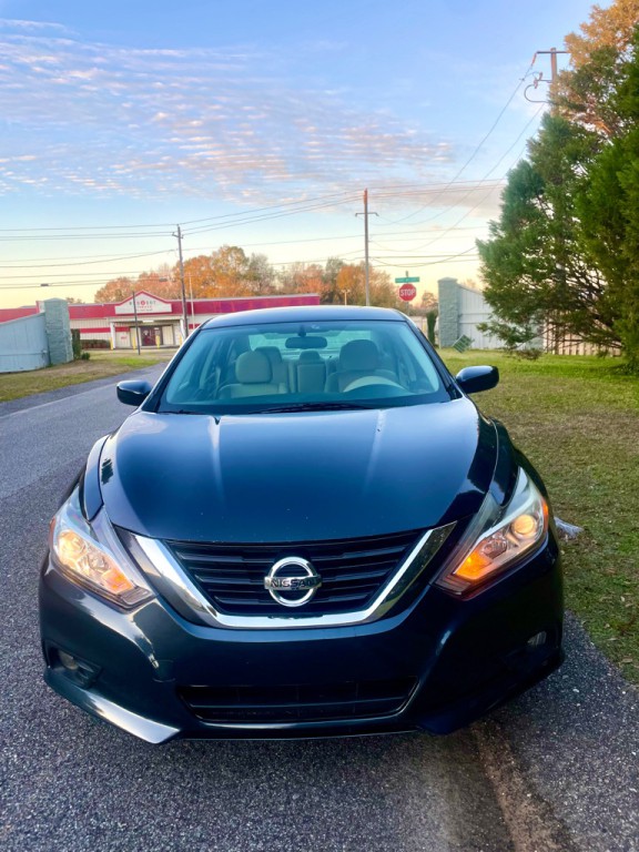 2016 Nissan Altima Image 2