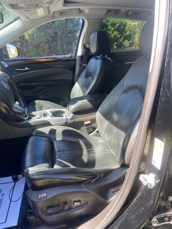 2011 Cadillac SRX Image 9