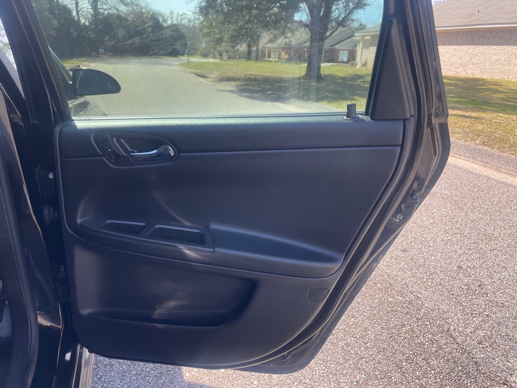 2014 Chevrolet Impala Image 14