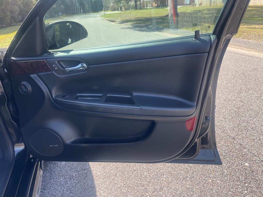 2014 Chevrolet Impala Image 16