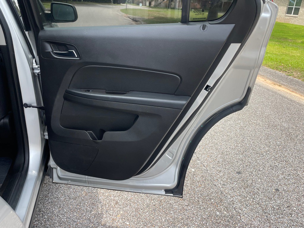 2015 Chevrolet Equinox Image 15