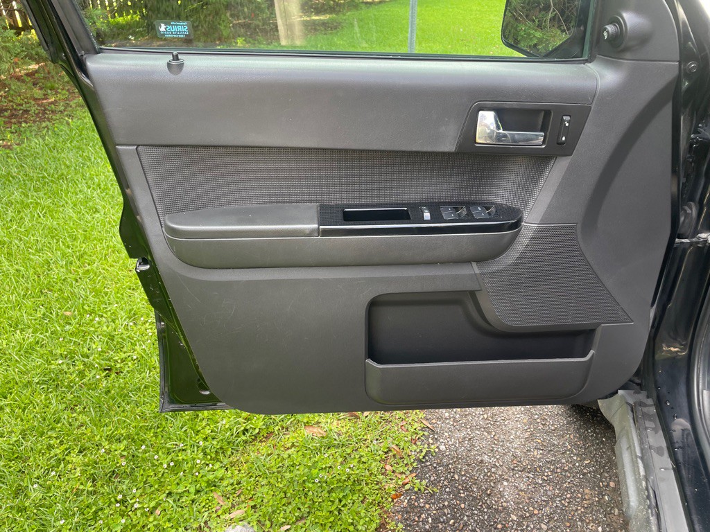 2012 Ford Escape Image 10
